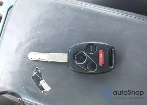 2005 Honda Accord 2.4 Ex from USA, damaged, VIN 1HGCM56815A020031